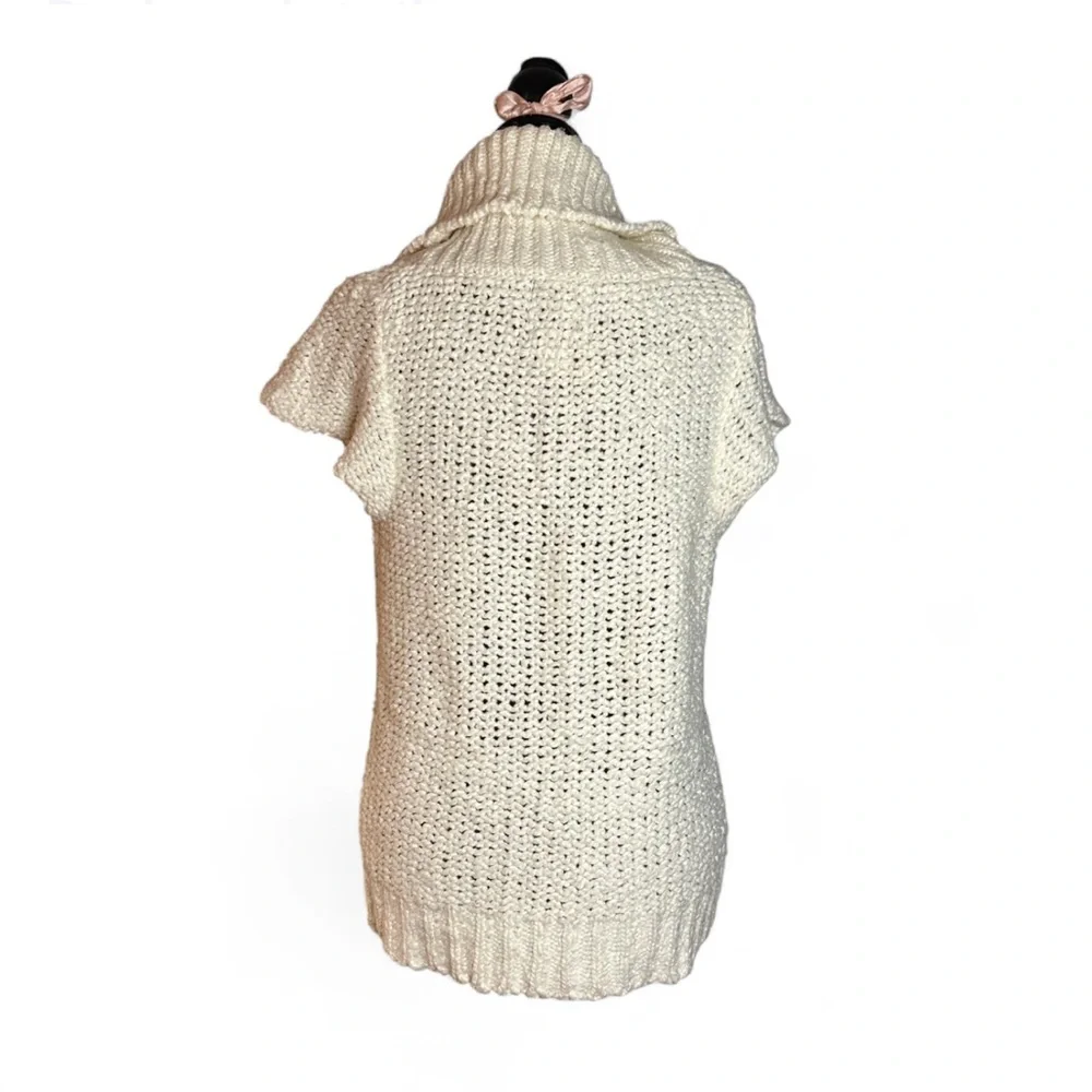 At Last Ivory Knit Short Sleeve Sweater 🦢 - Picture 4 of 5